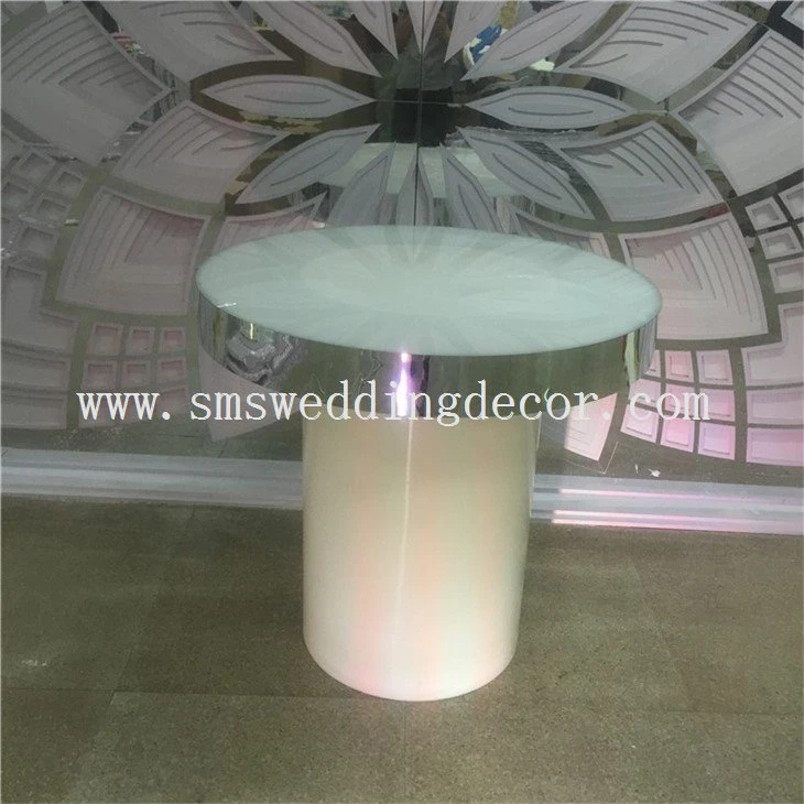 white pedestal