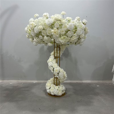 Stehende Blumenarrangements für Hochzeiten