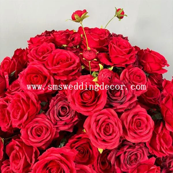 red flower centerpieces for weddings